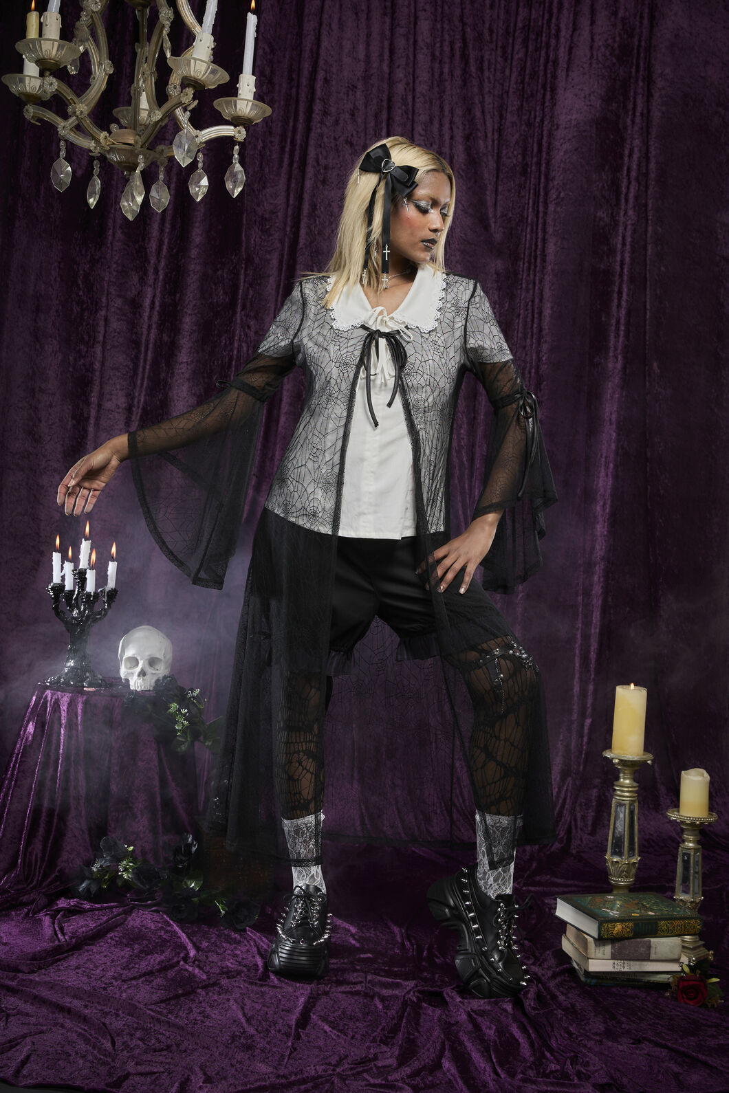 Black Friday - Web Lace Duster - black