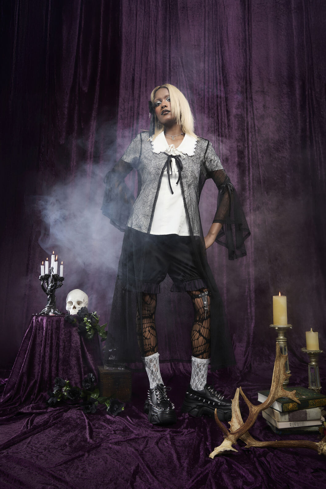 Black Friday - Web Lace Duster - black