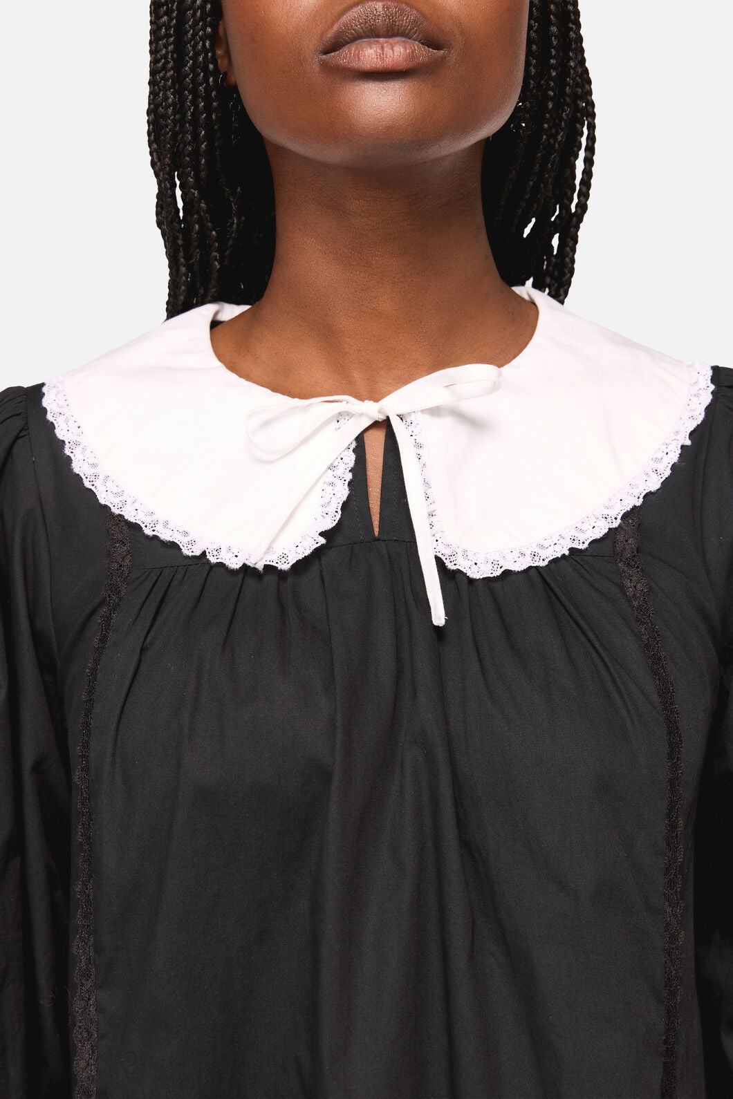 Black Friday - The Adorned Collar LaceLSDress - black