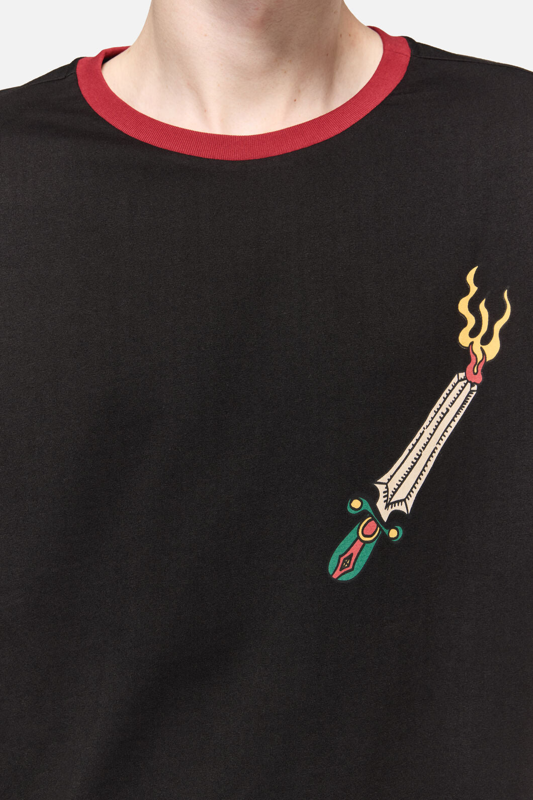 Dangerfield NZ - Dangerous Grunge Crop Tee - black
