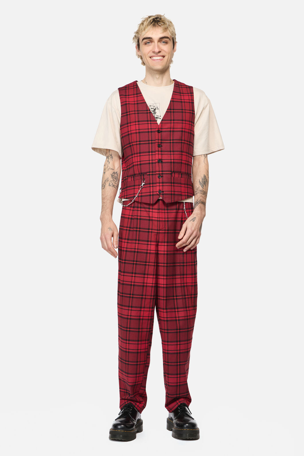 Dangerfield NZ - Over It Tartan Vest - red