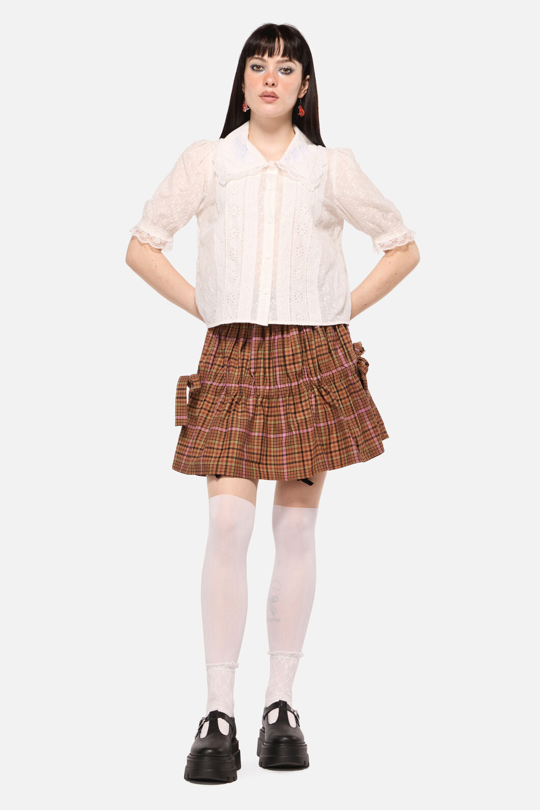 Dangerfield NZ - Friendly Cow Broderie Blouse - white