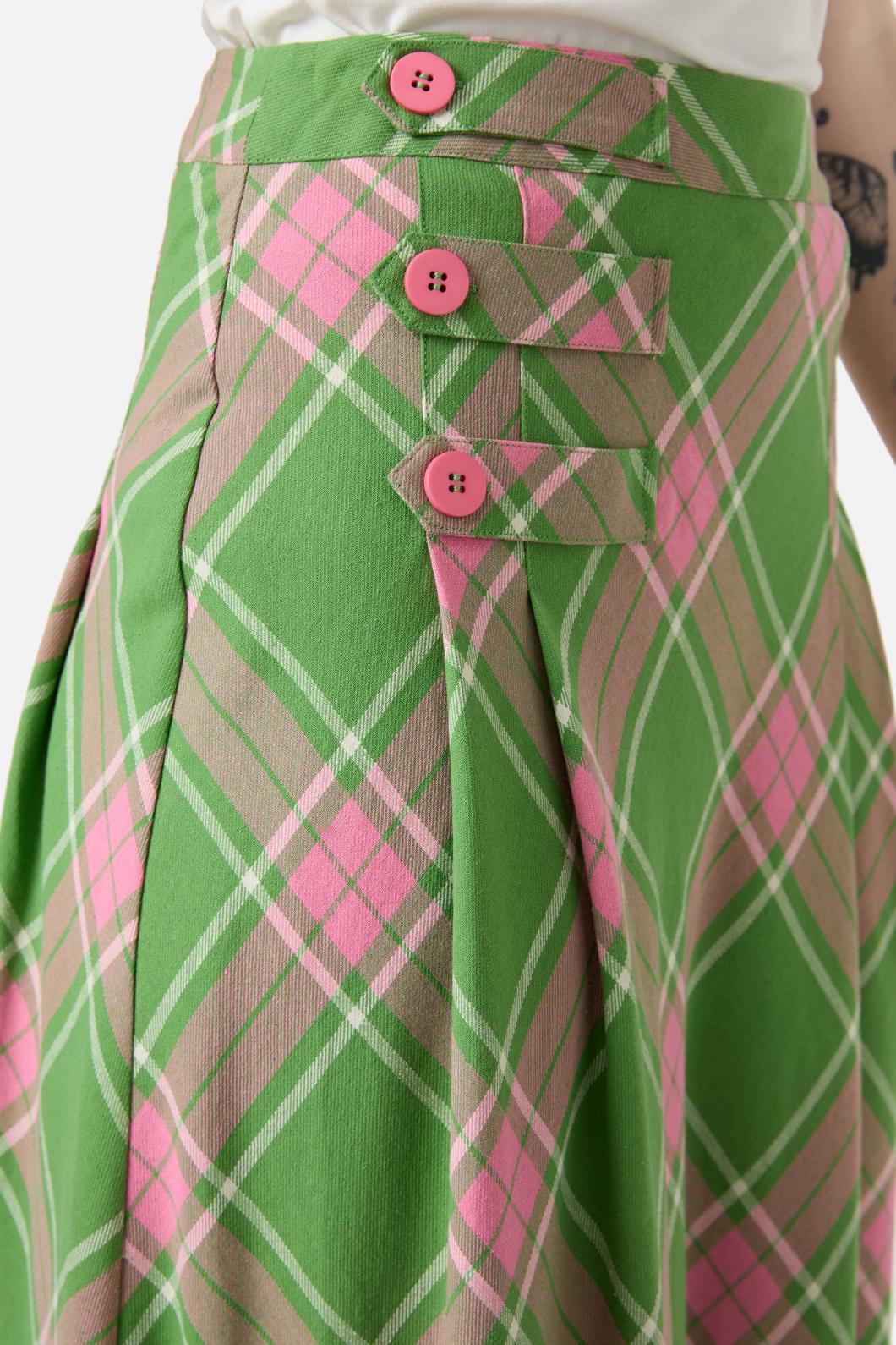 green-pink