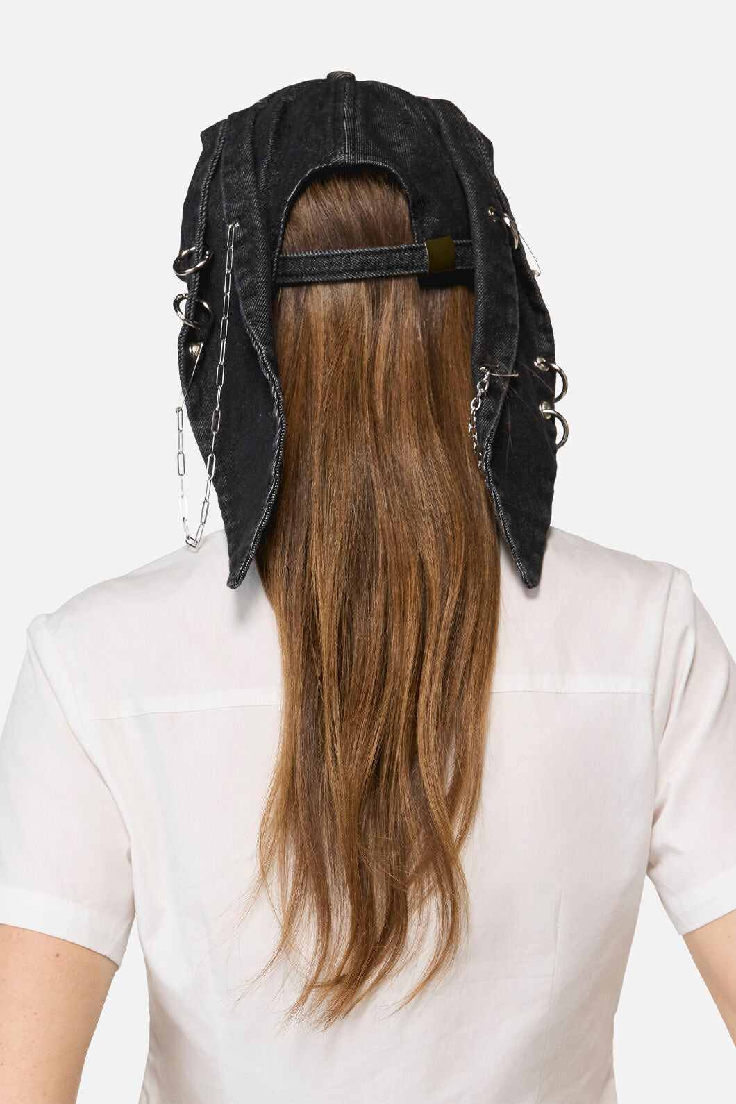 Dangerfield NZ - Distressed Pierced CapwithEars - black