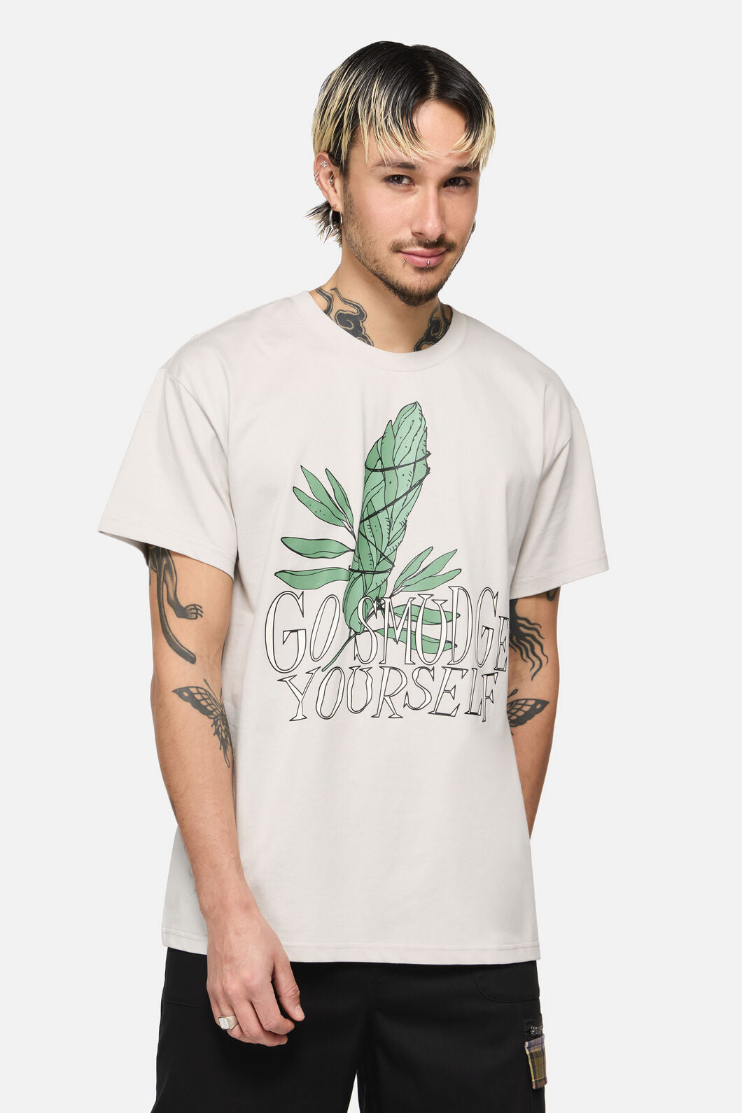 Black Friday - Go Smudge Yourself Witch Tee - grey