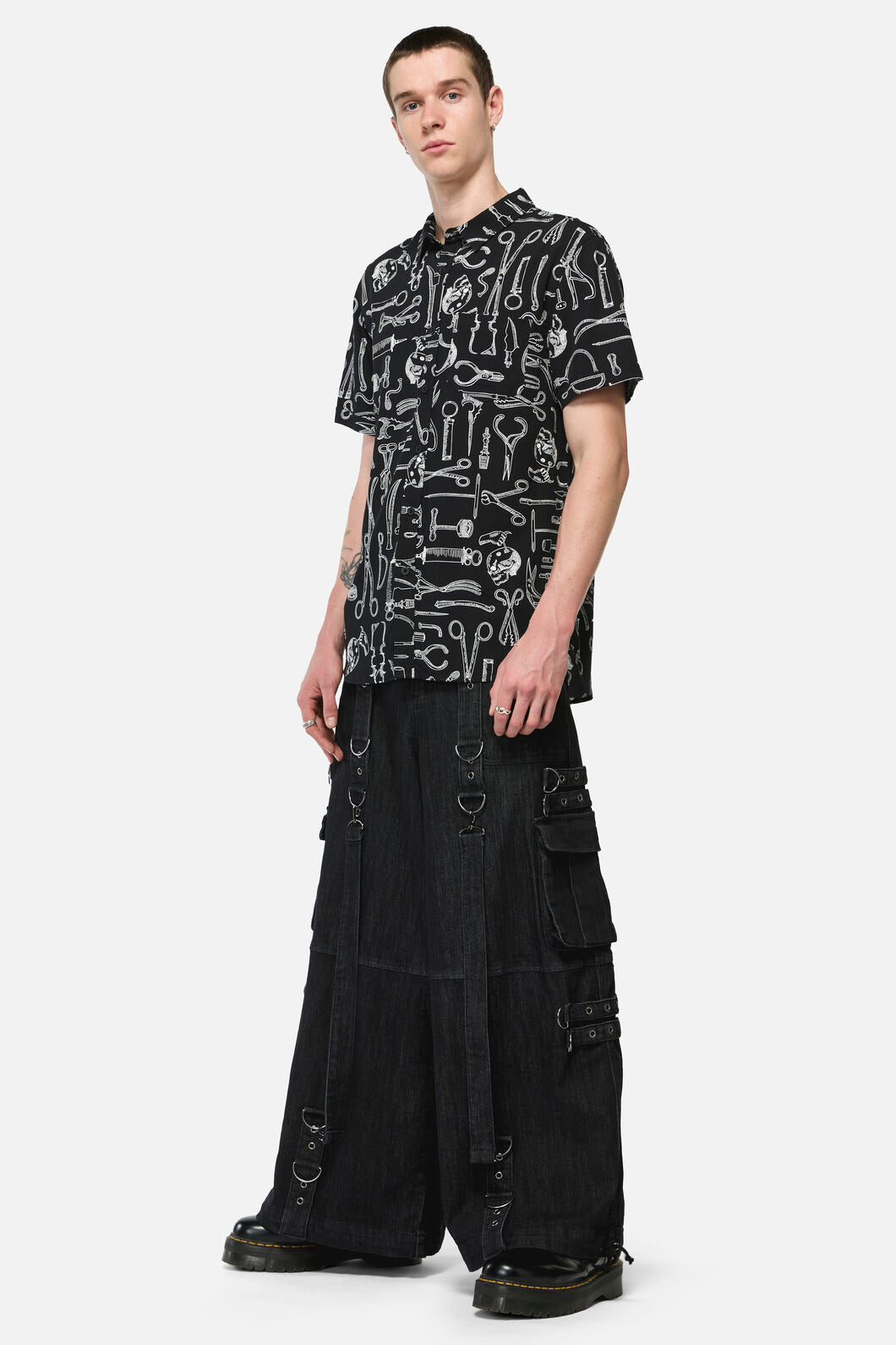 Black Friday - Barbaric Goth SS Shirt - black-white