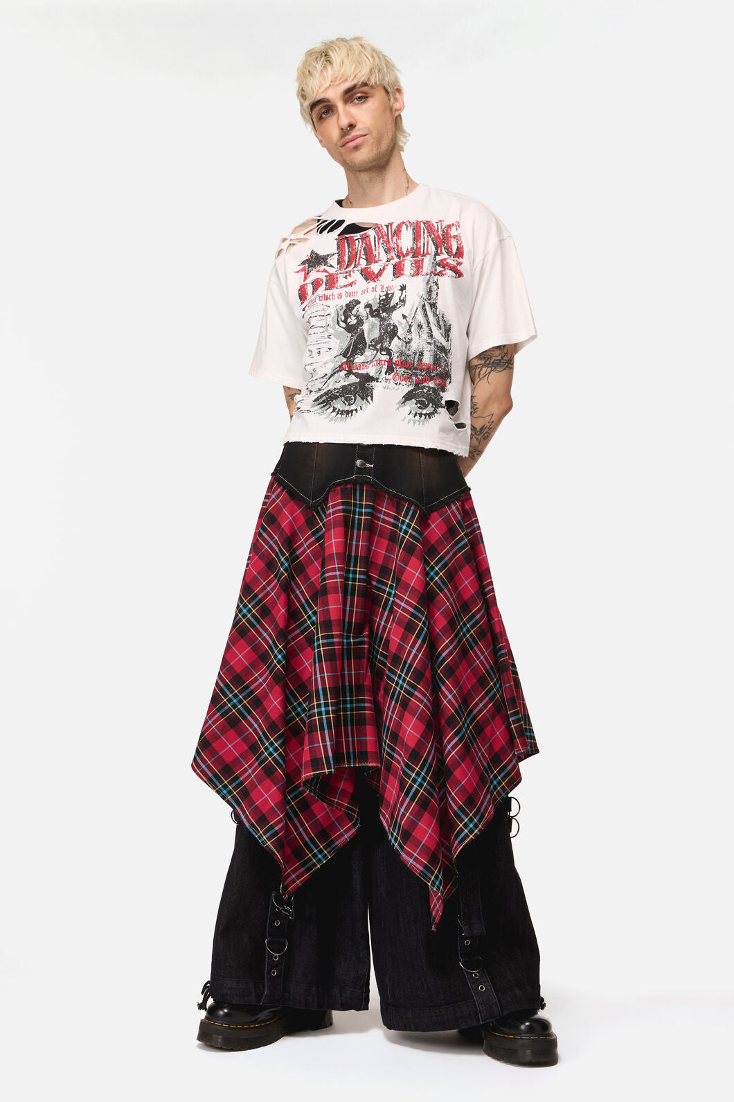 Black Friday - Distressed Graphic Print Tee - cream