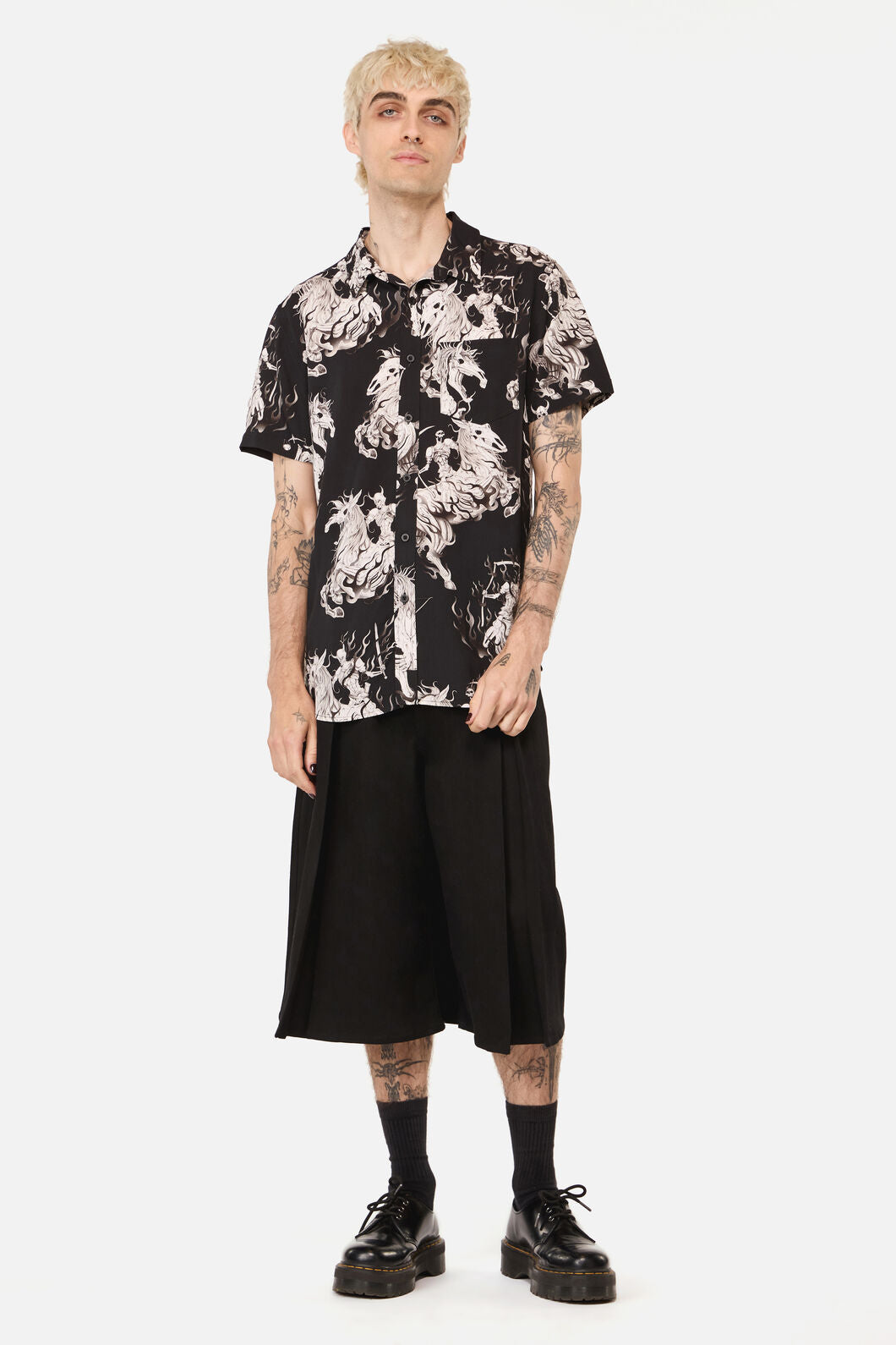 Black Friday - Apocalypse Goth SS Shirt - black