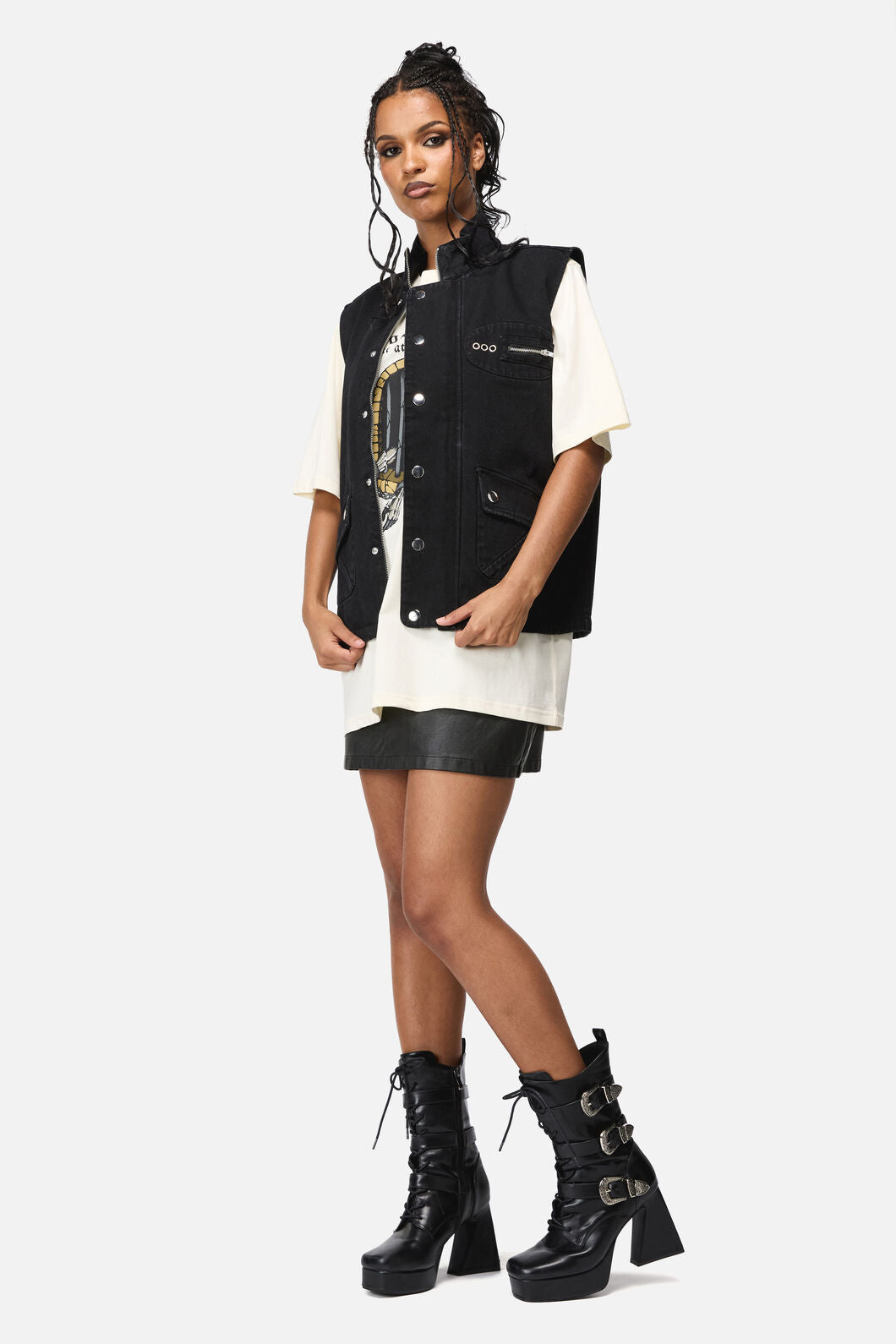 Black Friday - Midnight Goth Grunge Vest - black