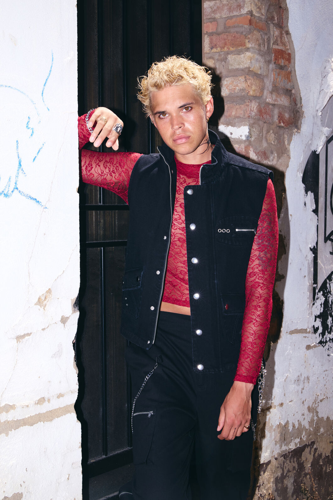 Black Friday - Midnight Goth Grunge Vest - black