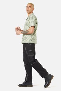 Black Friday - Sprouted Flora SS Shirt - sage