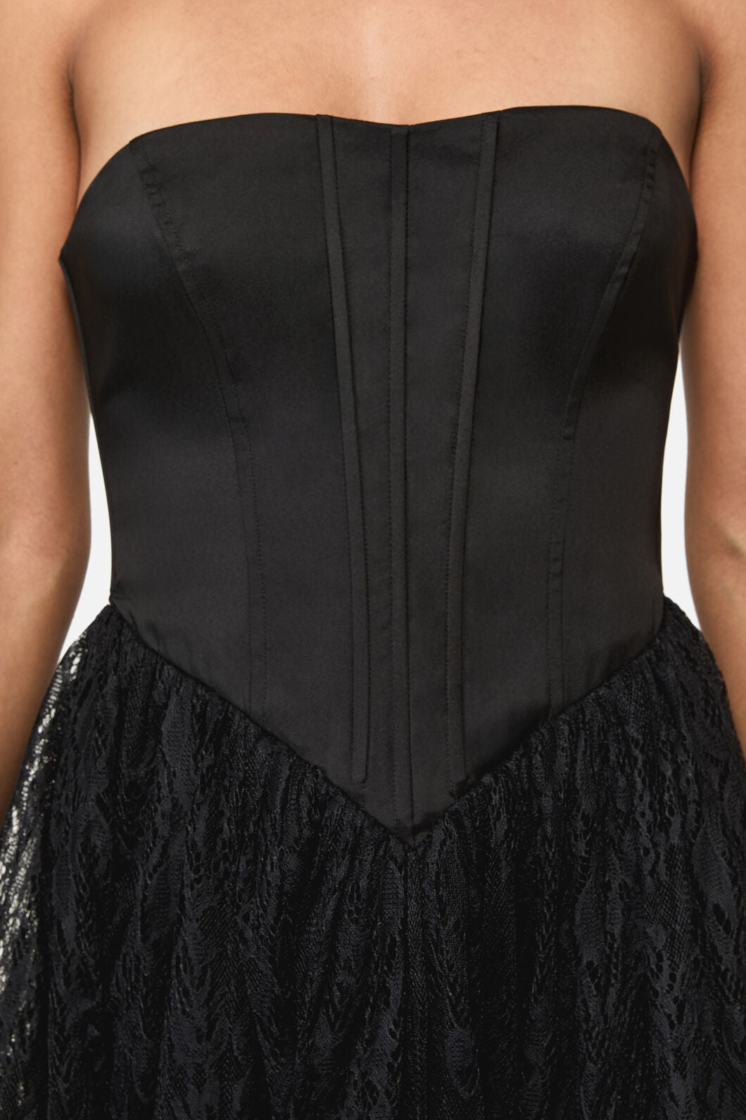 Black Friday - Ellen Lace Goth Formal Dress - black