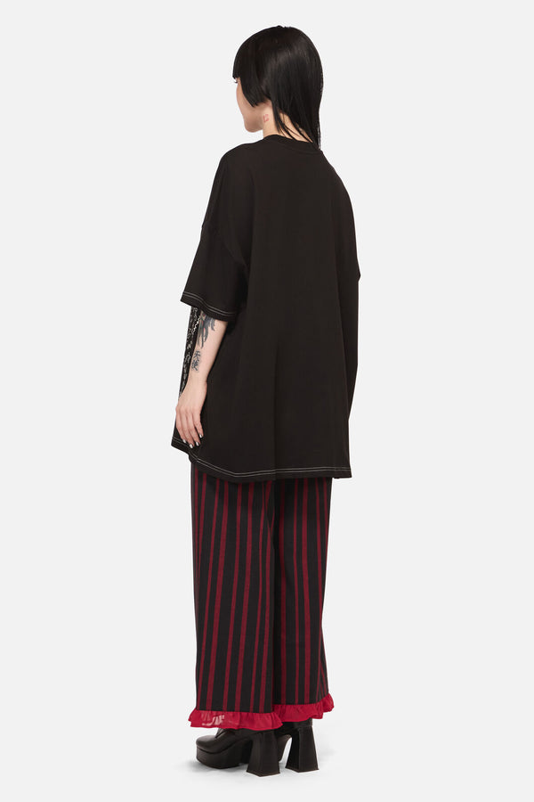 Black Friday - Framed Goth Oversized Tee - black