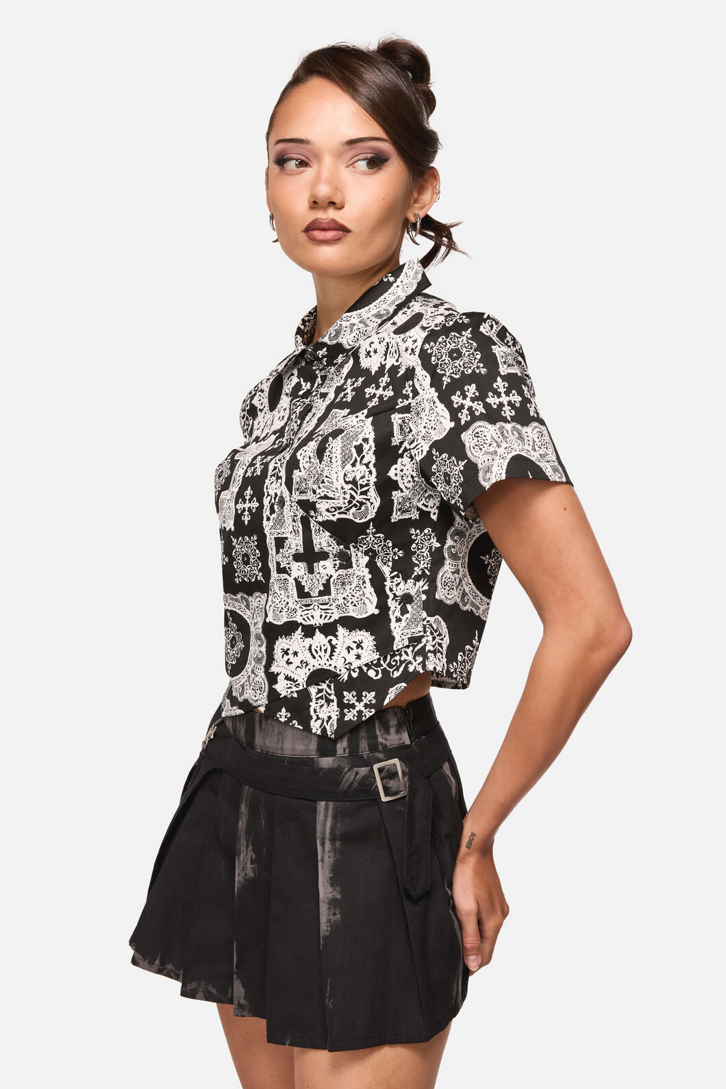 Black Friday - Crossed Blouse - black