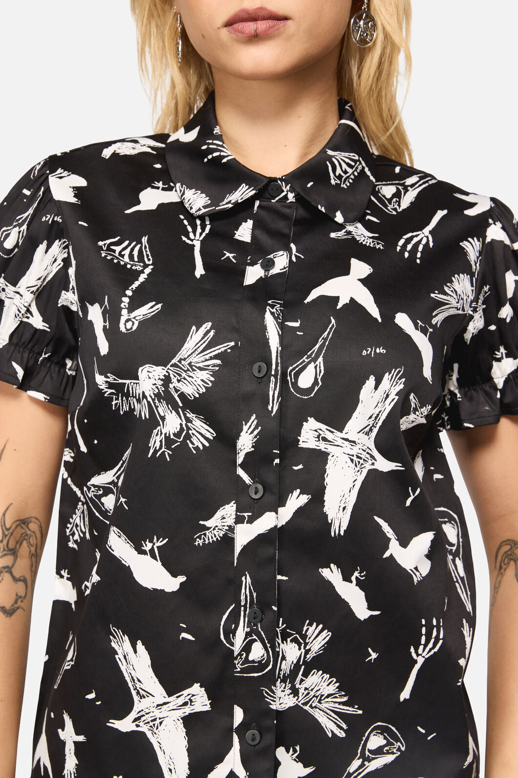 Black Friday - Corbeau Print Relaxed Blouse - black