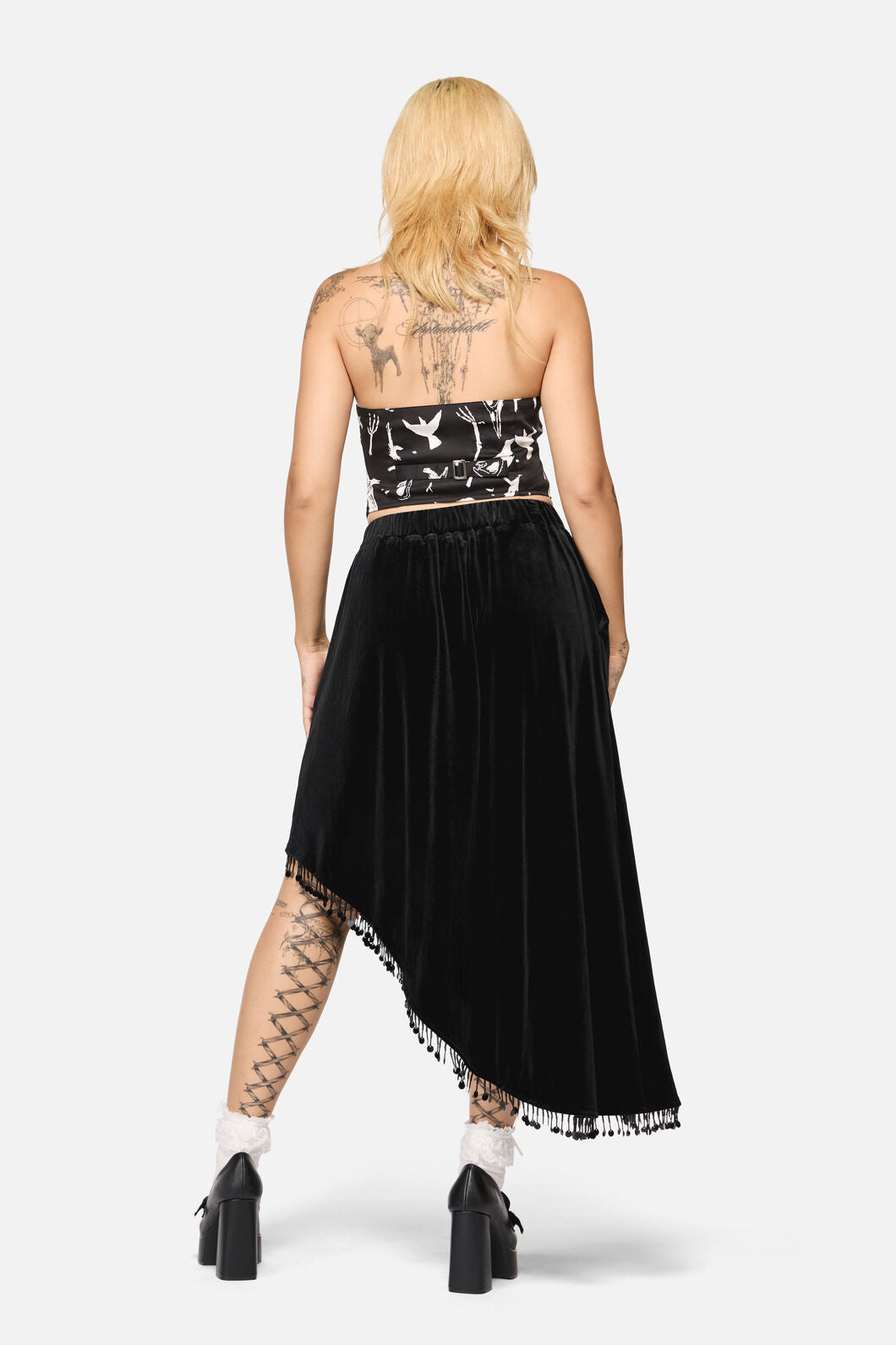 Black Friday - Wingspan Asymmetric BasicSkirt - black