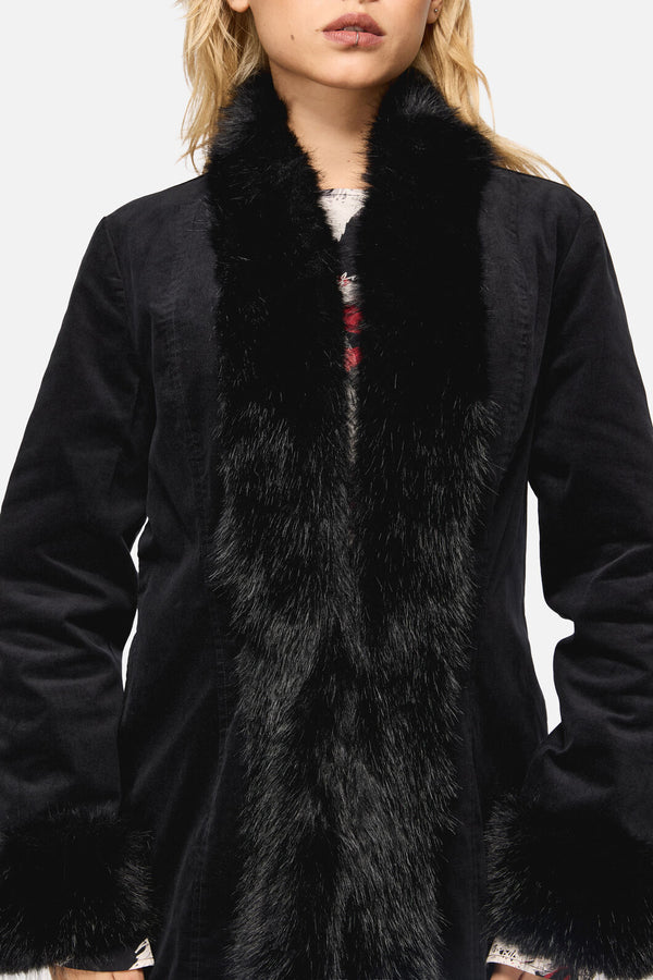 Black Friday - Wolves Velvet Coat - black