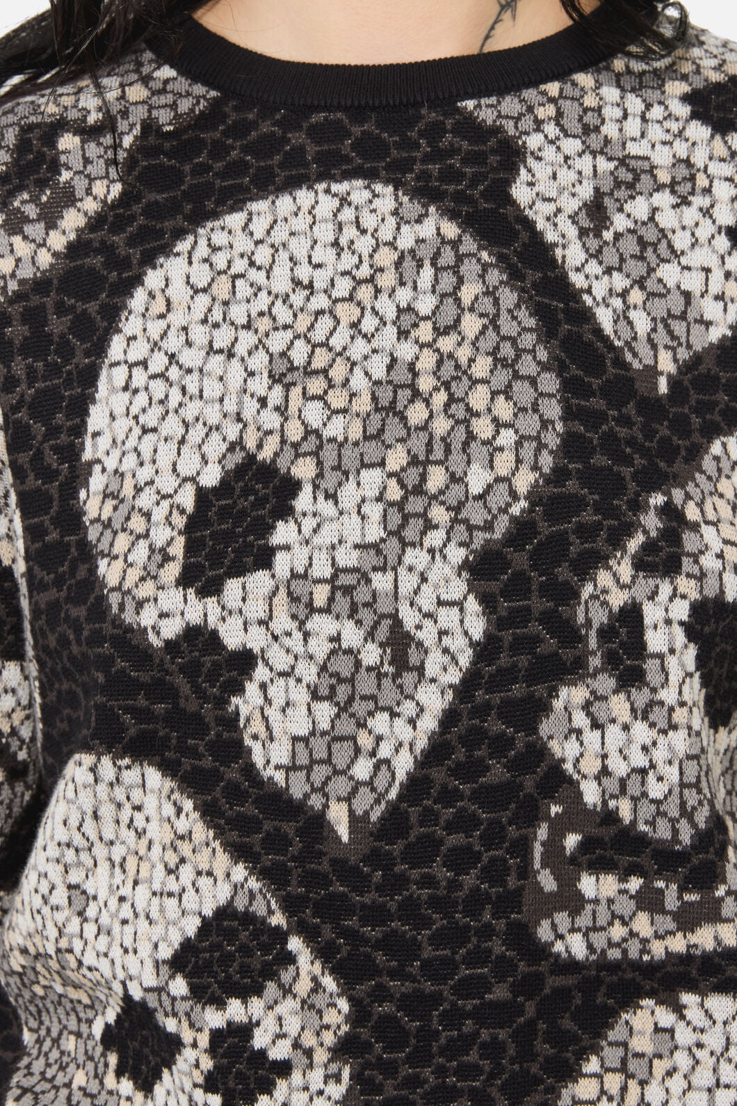 Black Friday - Eternal Knit - black