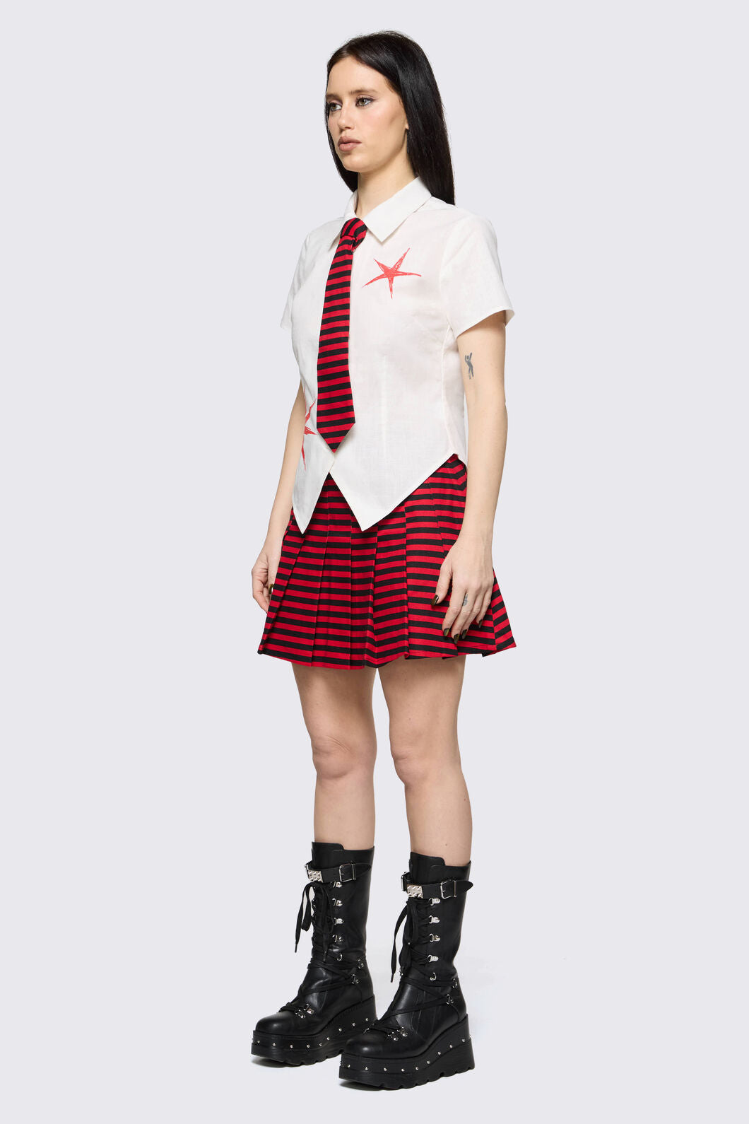 Black Friday - Trad Emo Tie Fitted Blouse - off-white