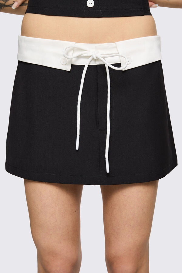 Black Friday - Hot Issue Tuxedo Skirt - black