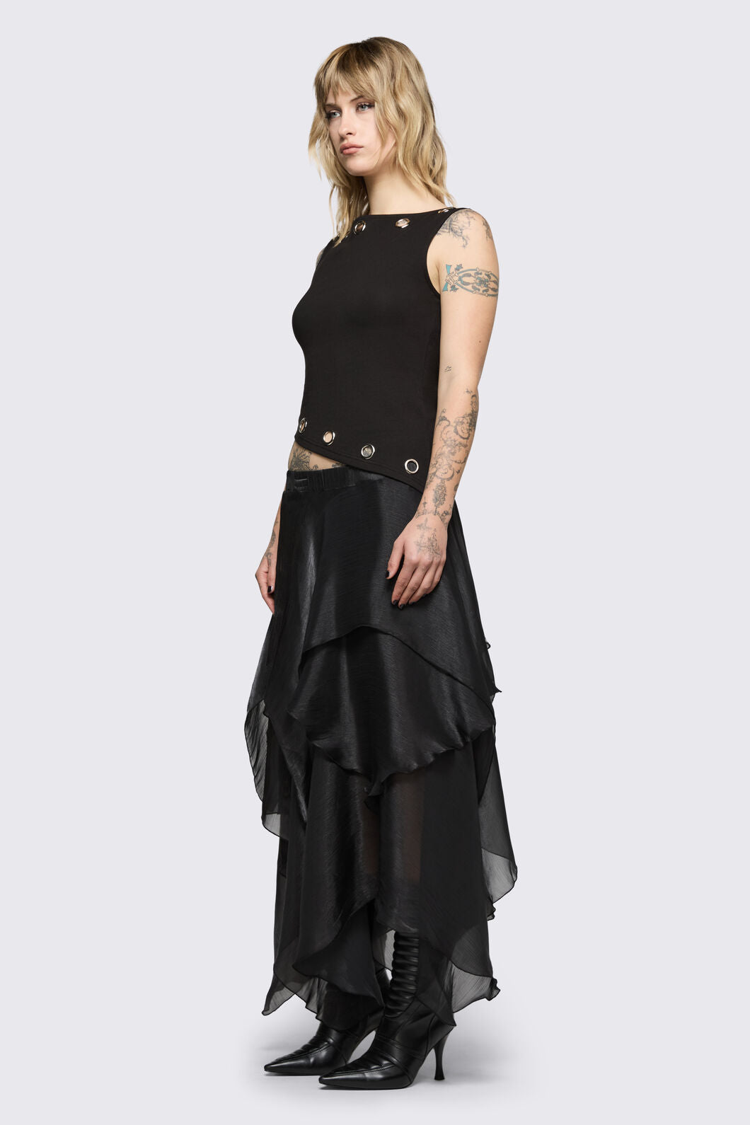 Black Friday - Behind The Blinds Chiffon Skirt - black