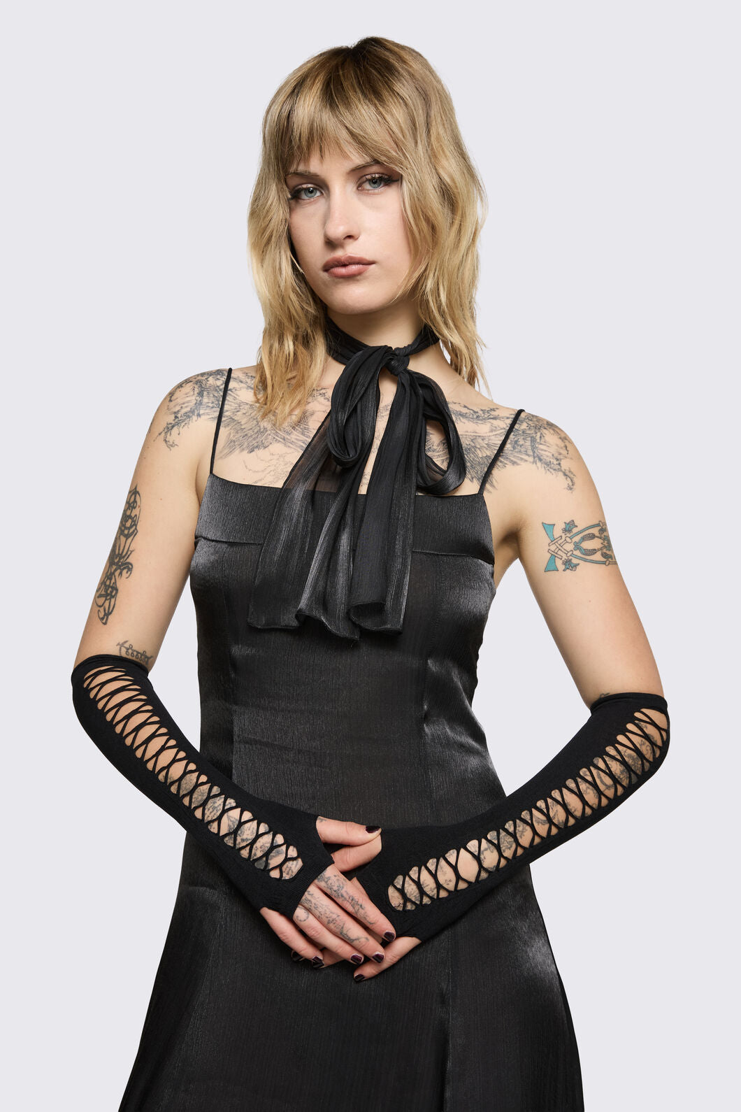 Black Friday - Behind The Blind Gown - black