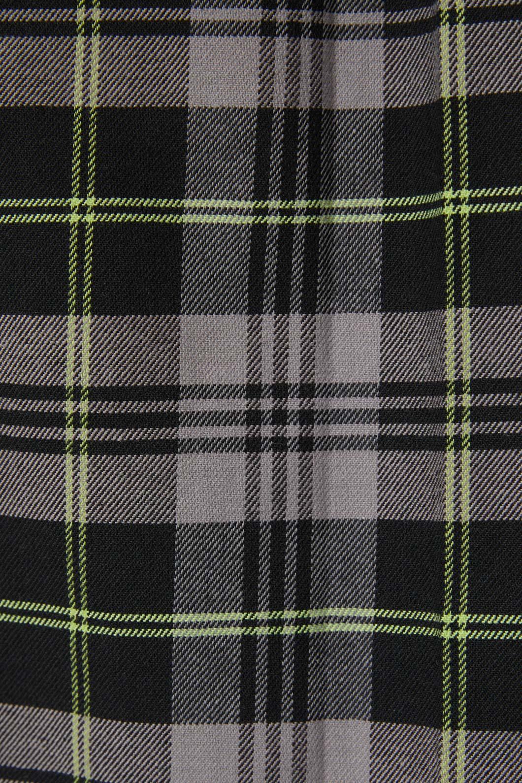 black-green