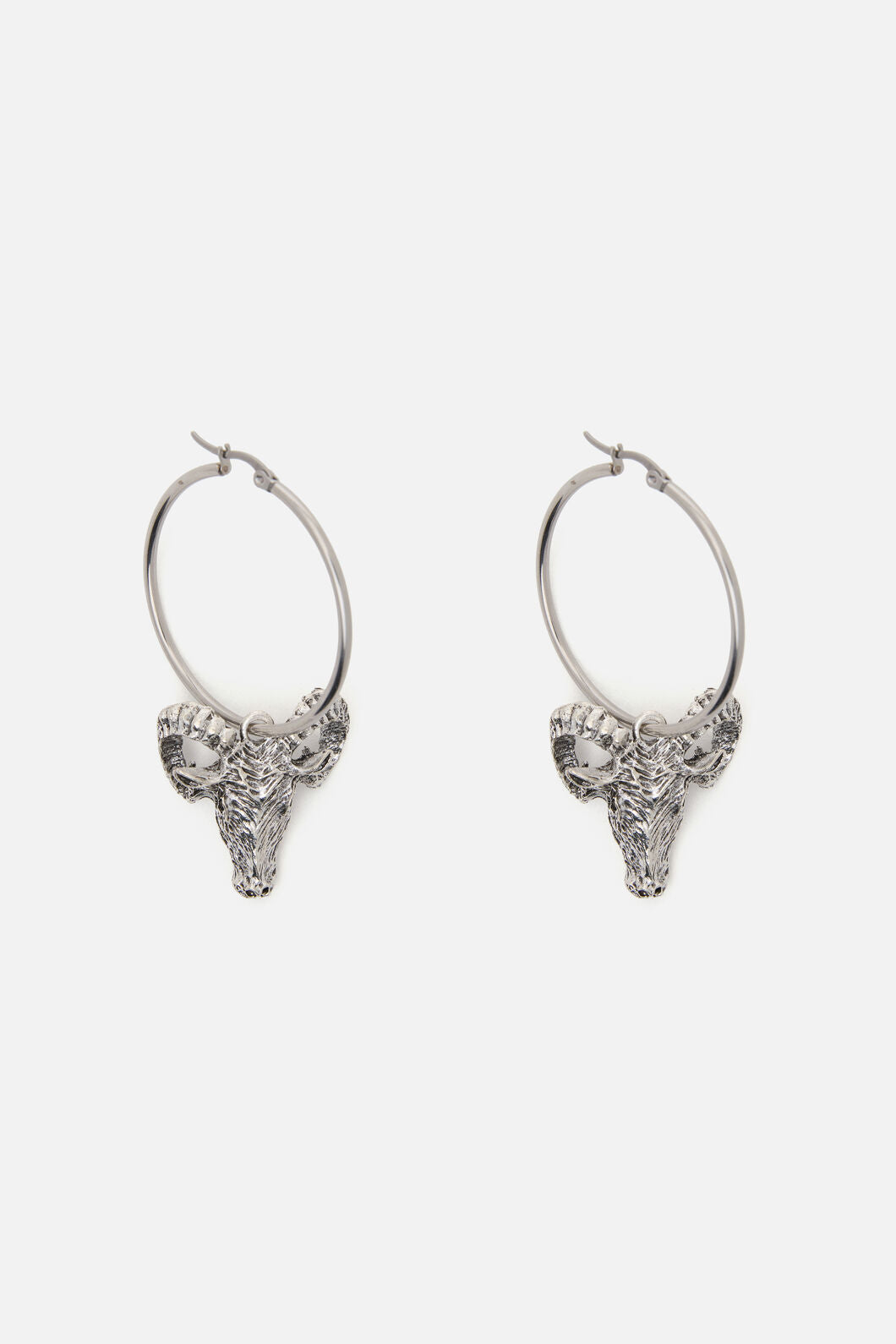 Black Friday - Rams Head Hoops - silver