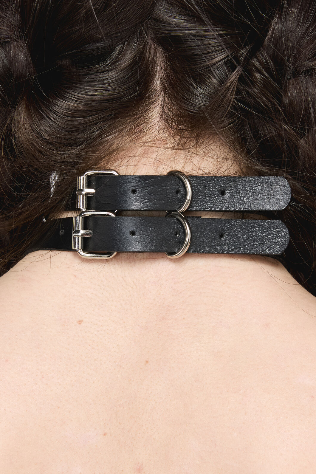 Black Friday - Criss Cross Chain Choker - black