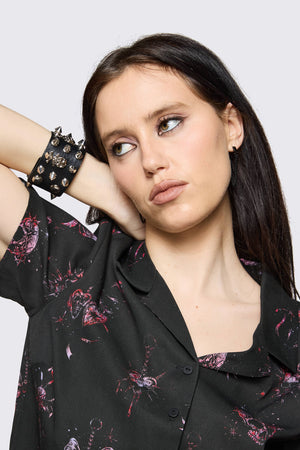 Black Friday - Spike Skull Cuff - black
