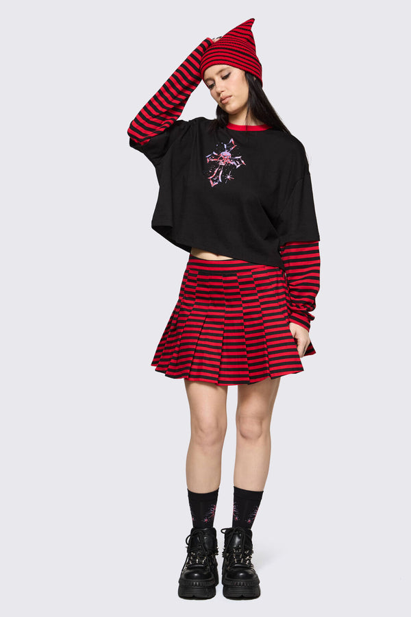 Black Friday - Pointed Knitted Beanie - black-red