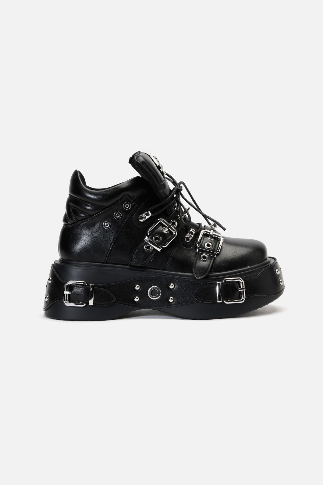 Black Friday - Aces Hardware Shoes - black