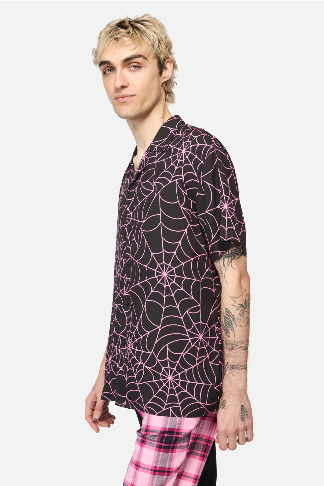 Dangerfield NZ - Rococo Life Spiderweb Ss Shirt - black