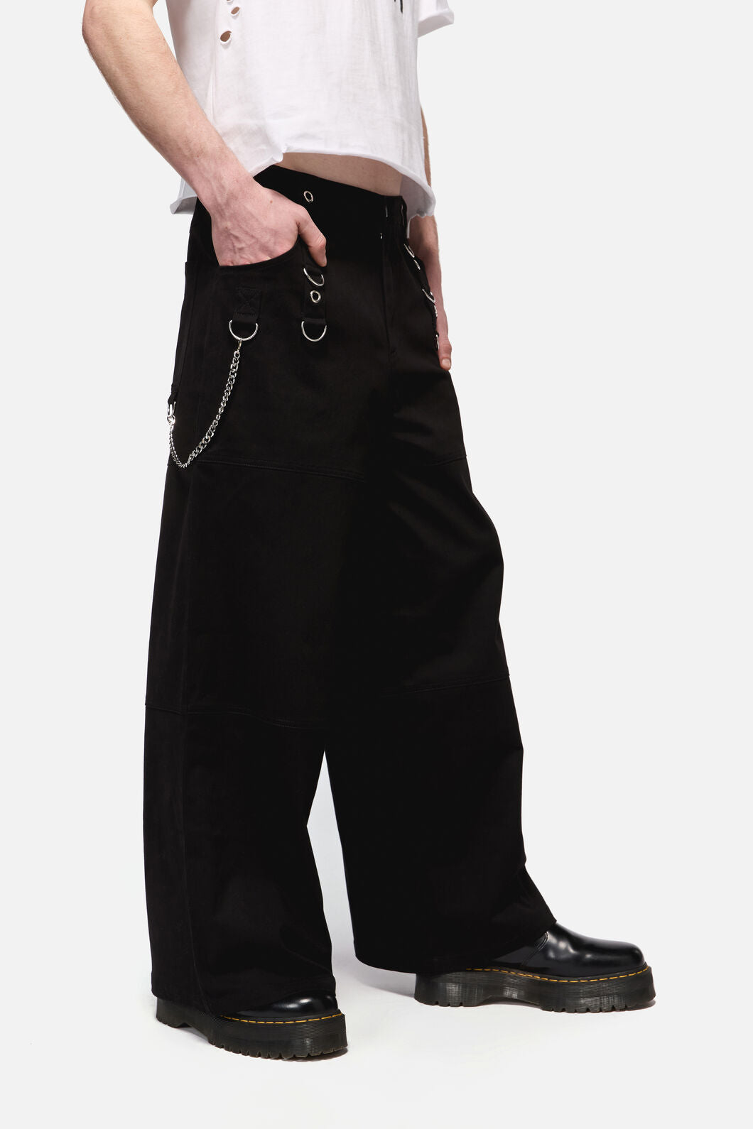 Dangerfield NZ - Defiant GrungeTrimWideLegCargo - black