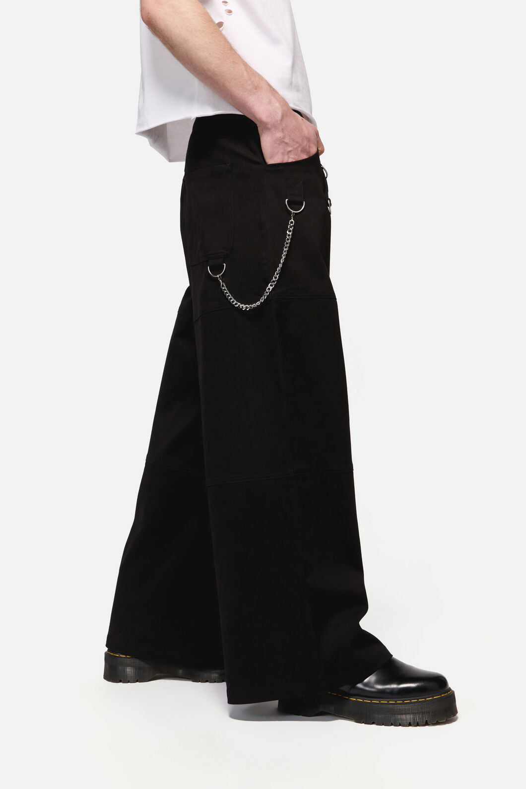 Dangerfield NZ - Defiant GrungeTrimWideLegCargo - black