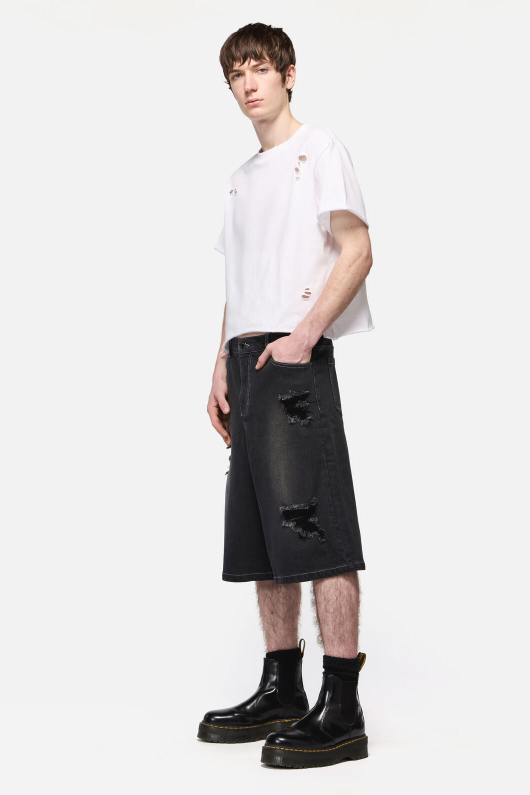 Dangerfield NZ - DenimDistressedUniWideLegJorts - black