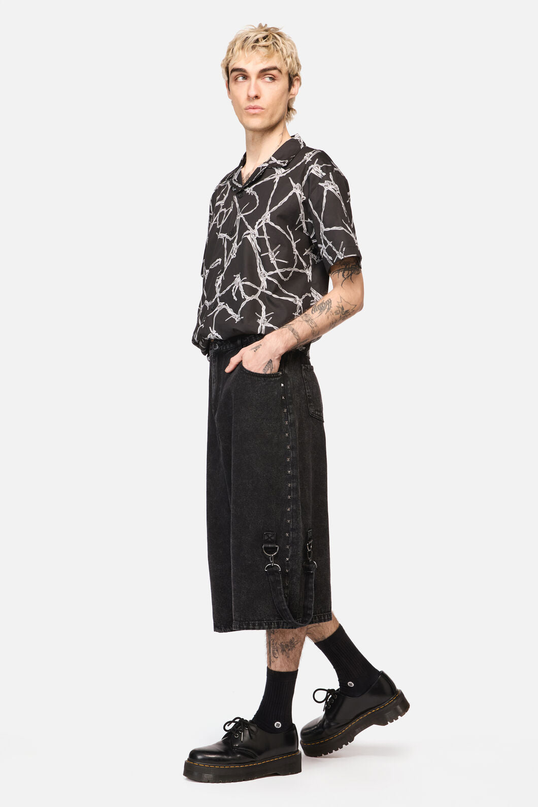 Dangerfield NZ - Lawless Stud Wide Leg Jeans - black