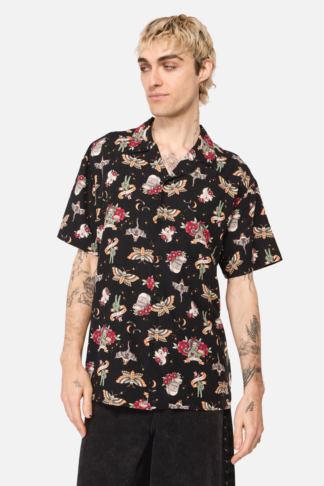 Dangerfield NZ - All Hallows Eve SS Shirt - black