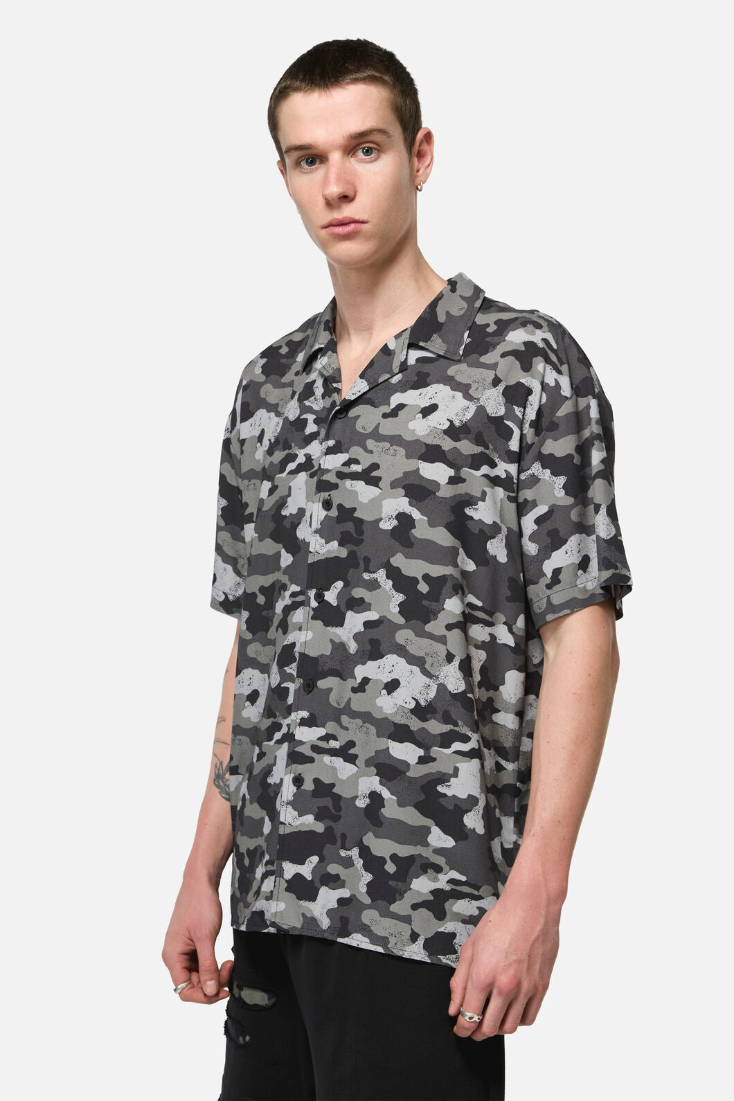 Dangerfield NZ - Disruptive Camo SS Shirt - grey