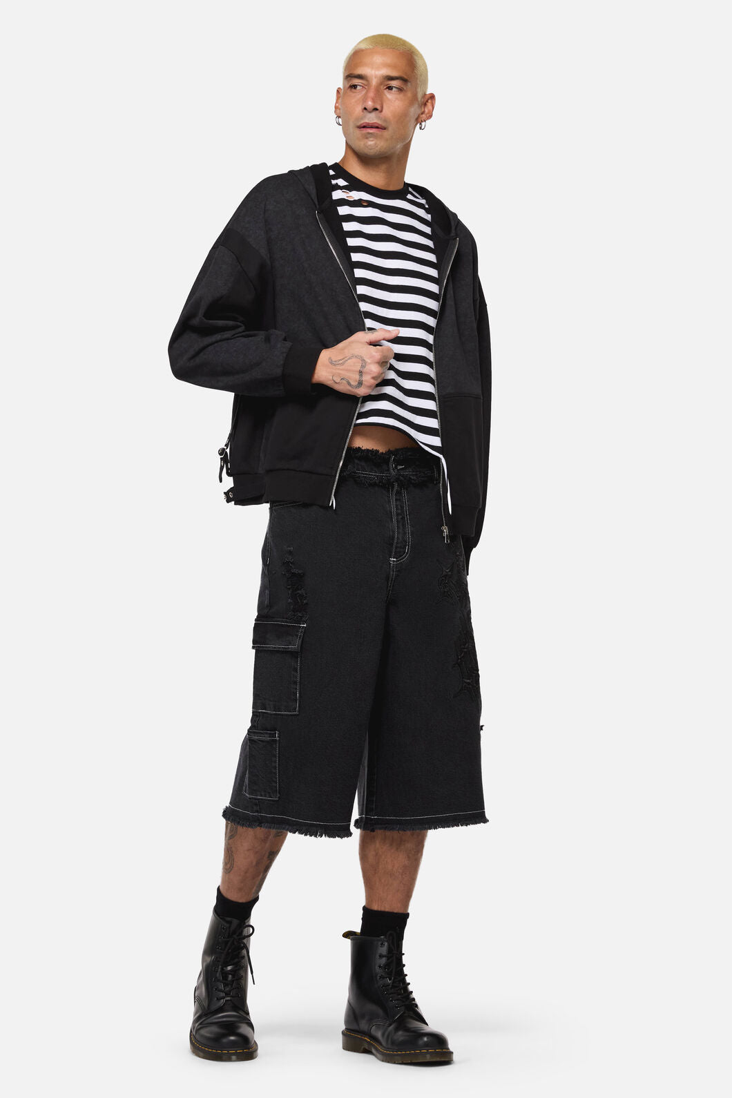 Dangerfield NZ - Goth Buckle Hoodie - black