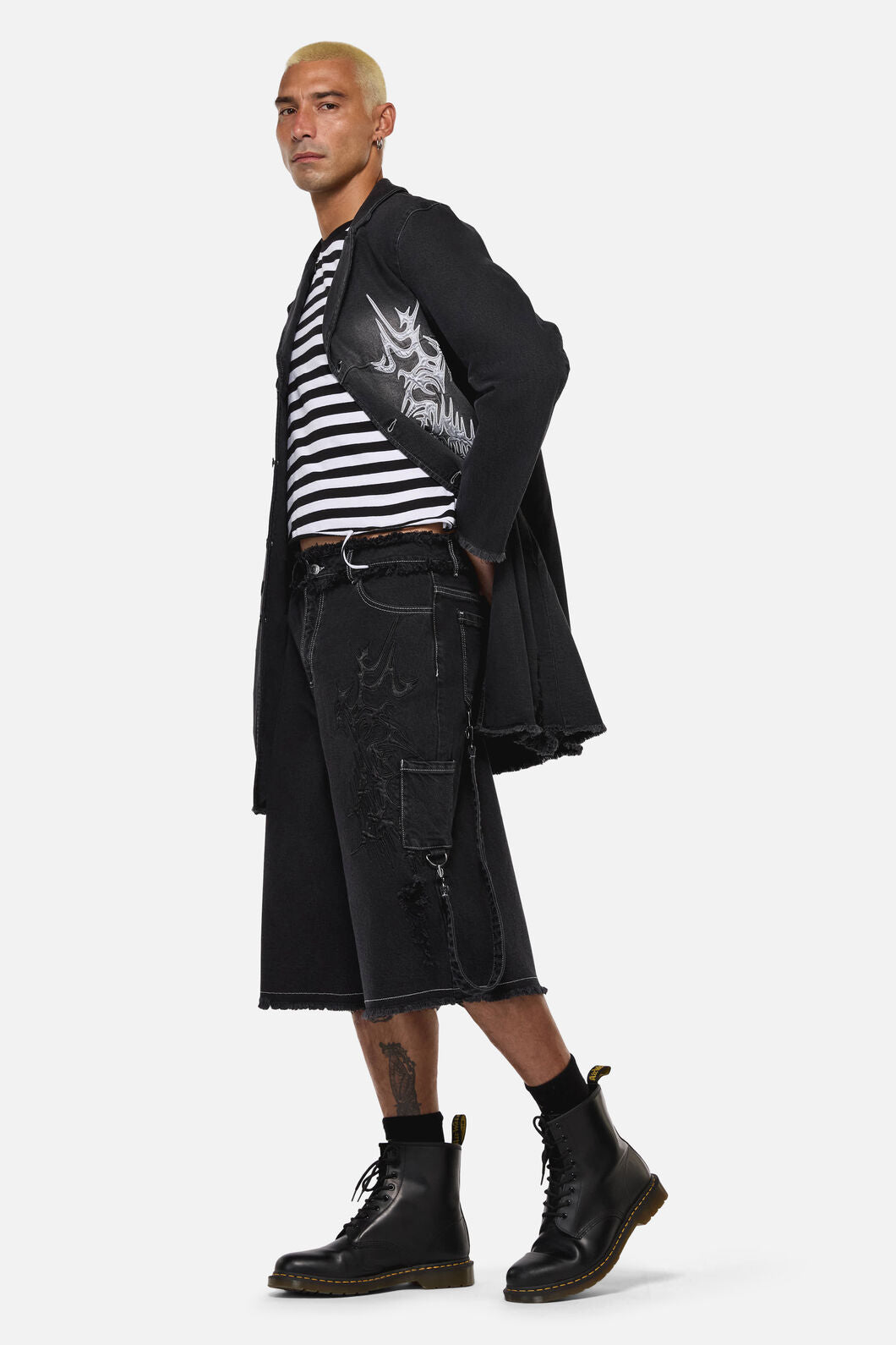 Dangerfield NZ - Y2K Sigil Wide Leg Jeans - black