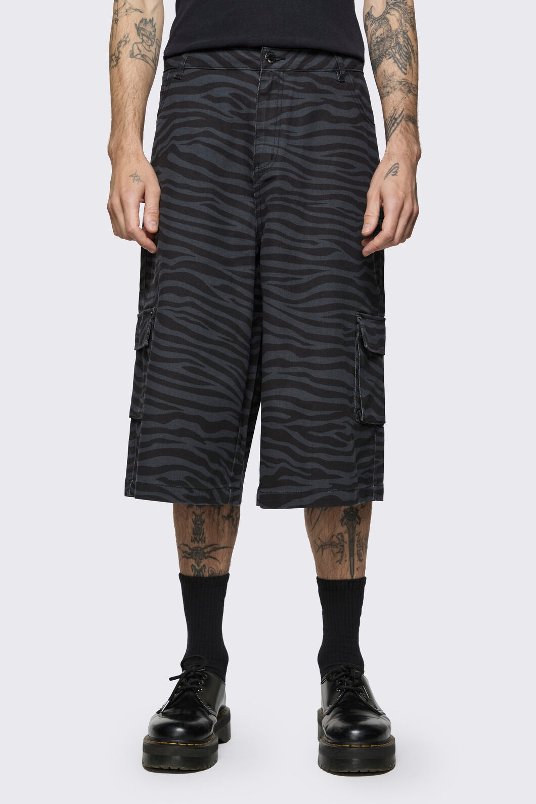 Dangerfield NZ - Untamed Jorts - grey