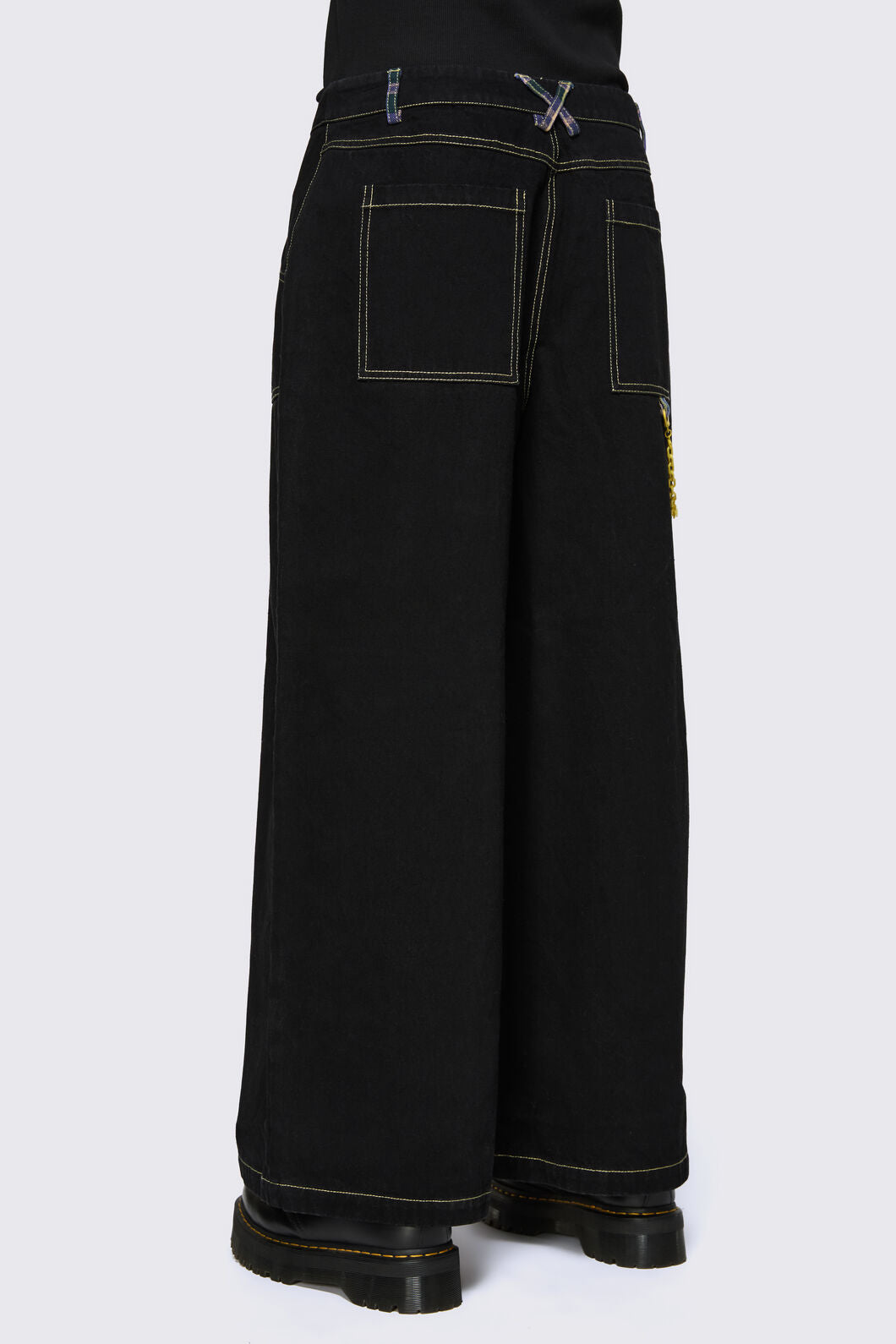 Dangerfield NZ - Sweetpea Jeans - black