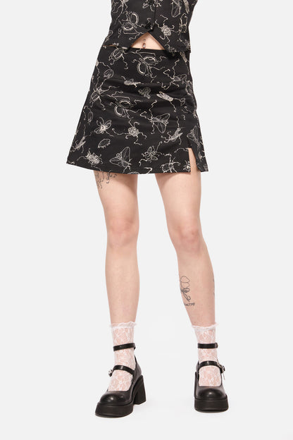 Dangerfield NZ - Dark Pieridae Print Skort - black