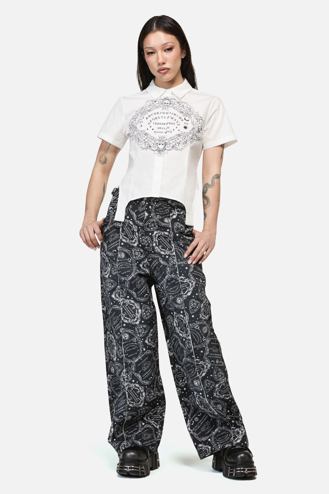 Dangerfield NZ - Séance Goth Print Blouse - white