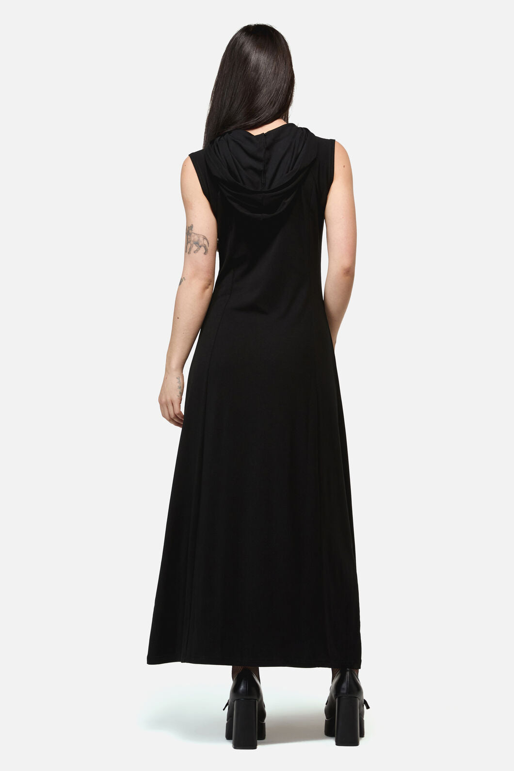 Dangerfield NZ - Séance Hooded Goth Maxi Dress - black