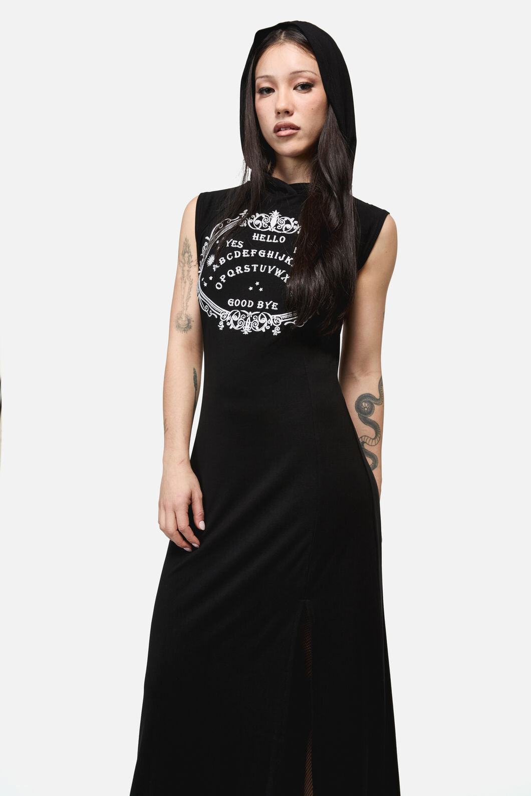 Dangerfield NZ - Séance Hooded Goth Maxi Dress - black