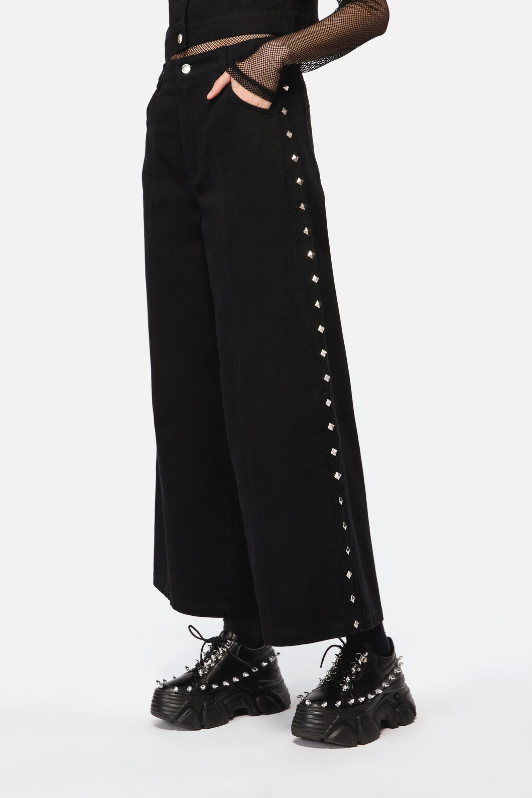 Dangerfield NZ - Barb Stud Trim Jean - black