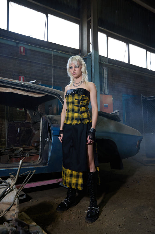 Dangerfield NZ - Tai Tartan Punk Midi Skort - yellow