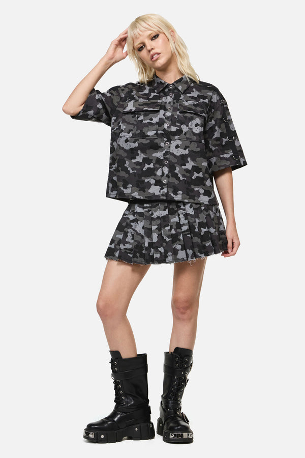 Dangerfield NZ - Disruptive Camo Boxy CropShirt - grey-black